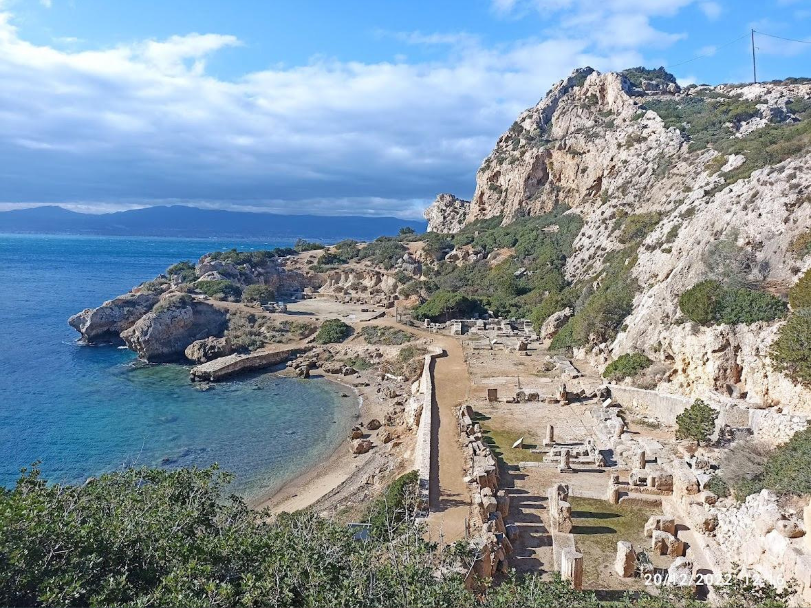 Świątynia Hery i latarnia morska nad Morzem Egejskim – starożytna atrakcja Grecji